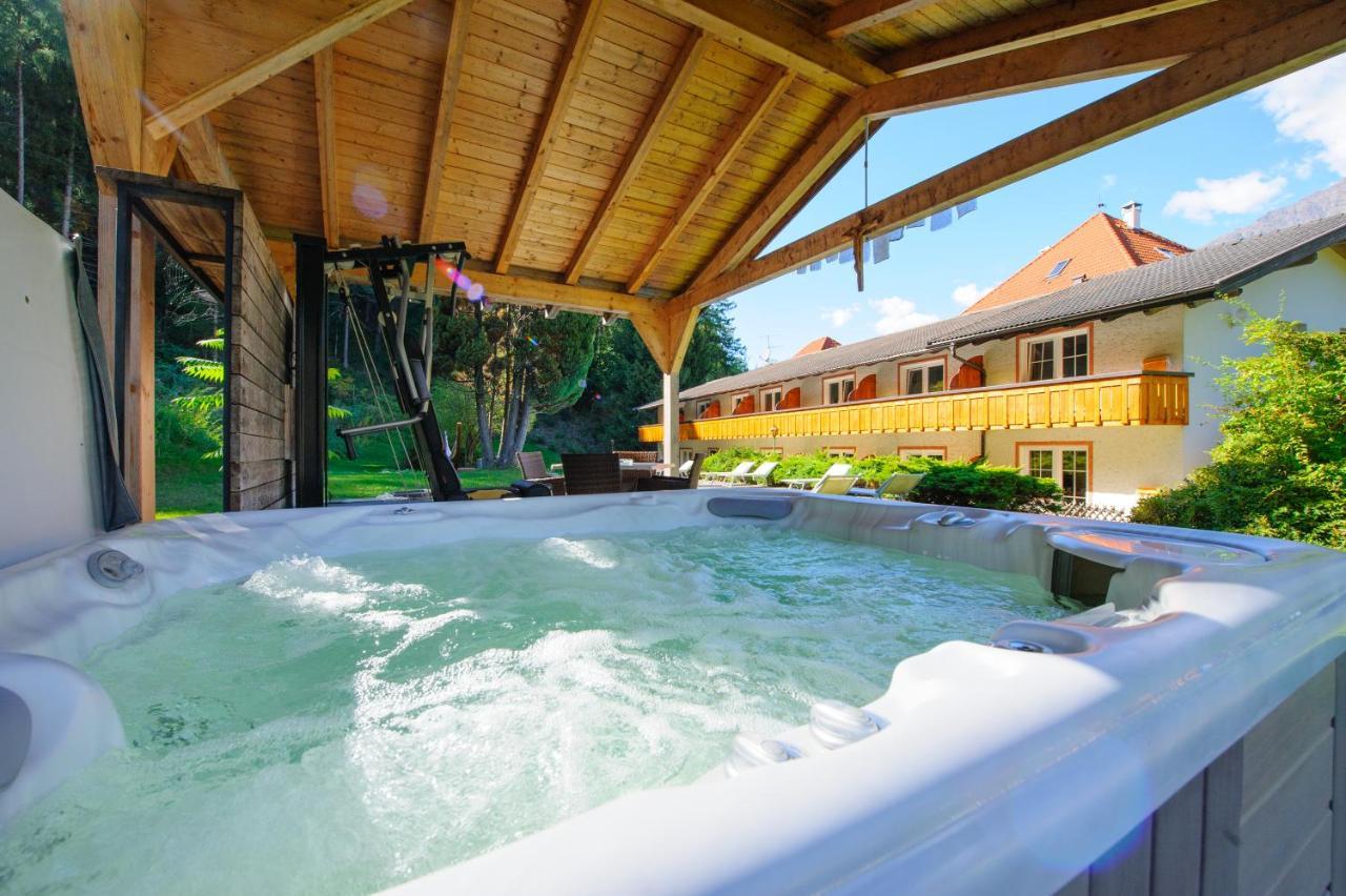 Landhotel Latscherhof Coldrano Buitenkant foto