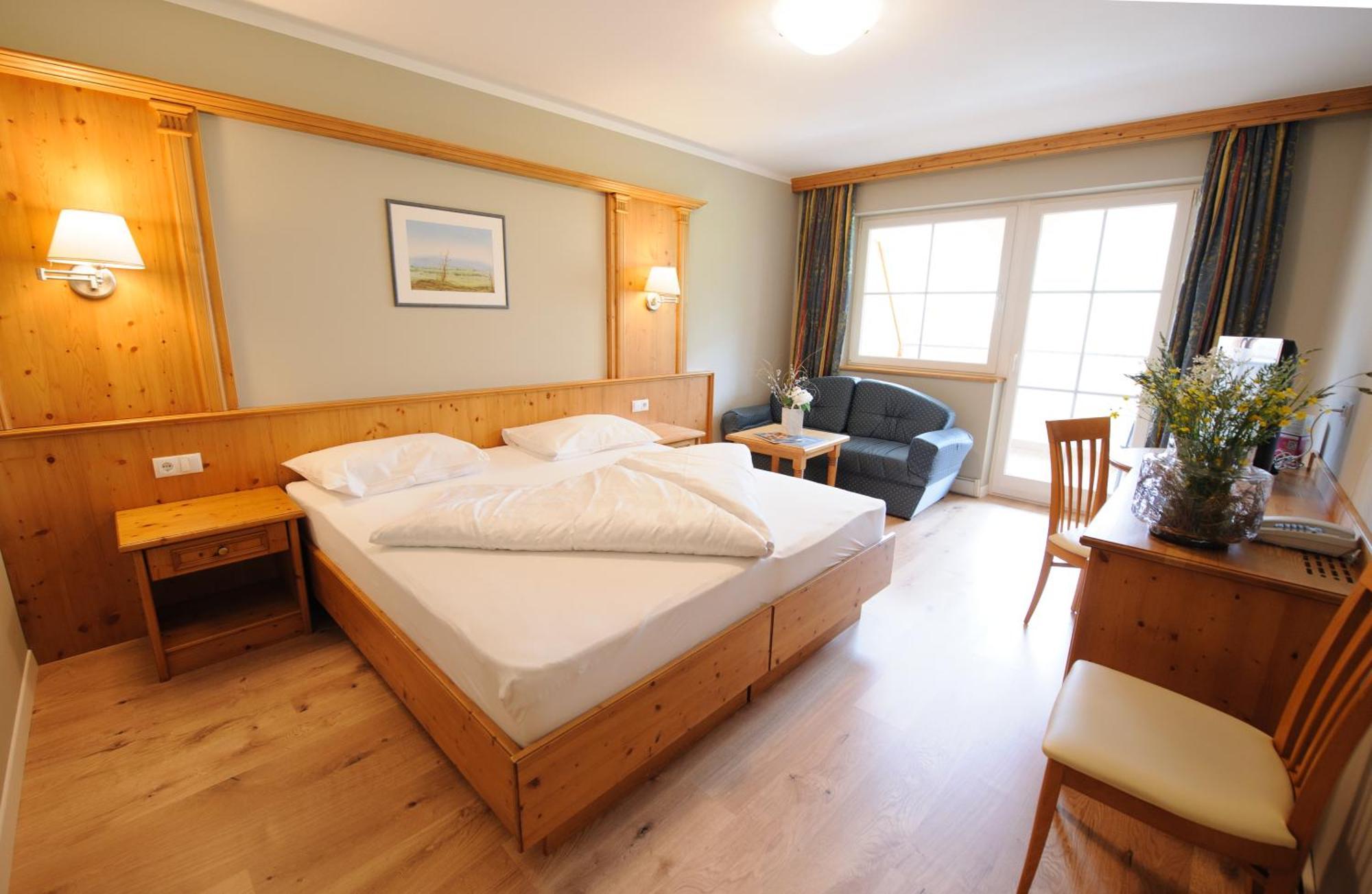 Landhotel Latscherhof Coldrano Buitenkant foto