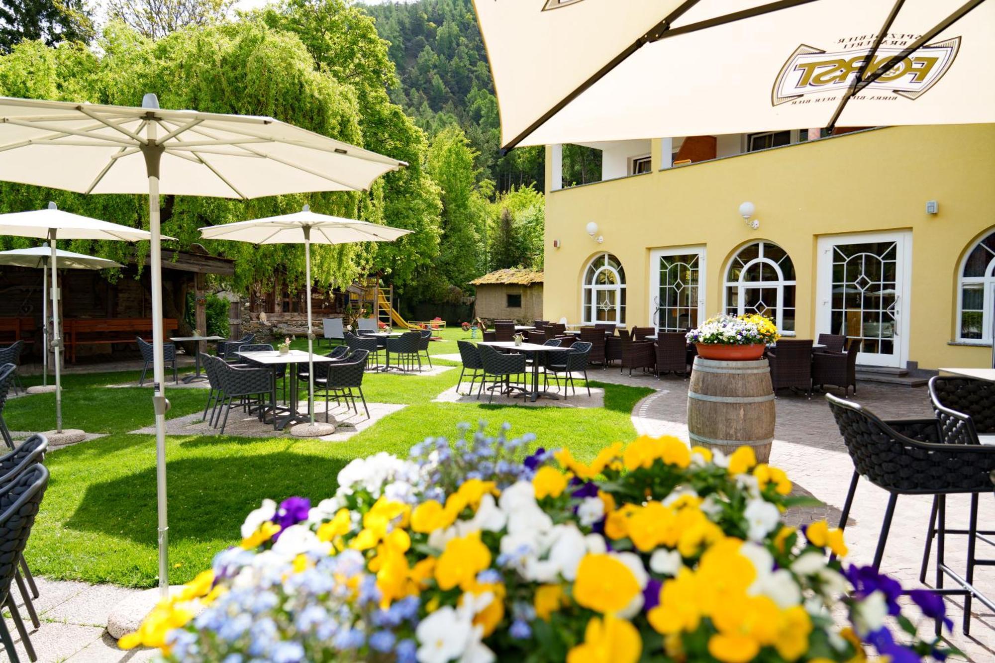 Landhotel Latscherhof Coldrano Buitenkant foto
